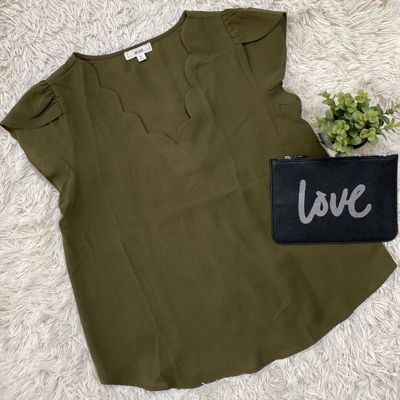 mine Tops - Mine Tulip SS Sleeve Blouse 💗 Olive